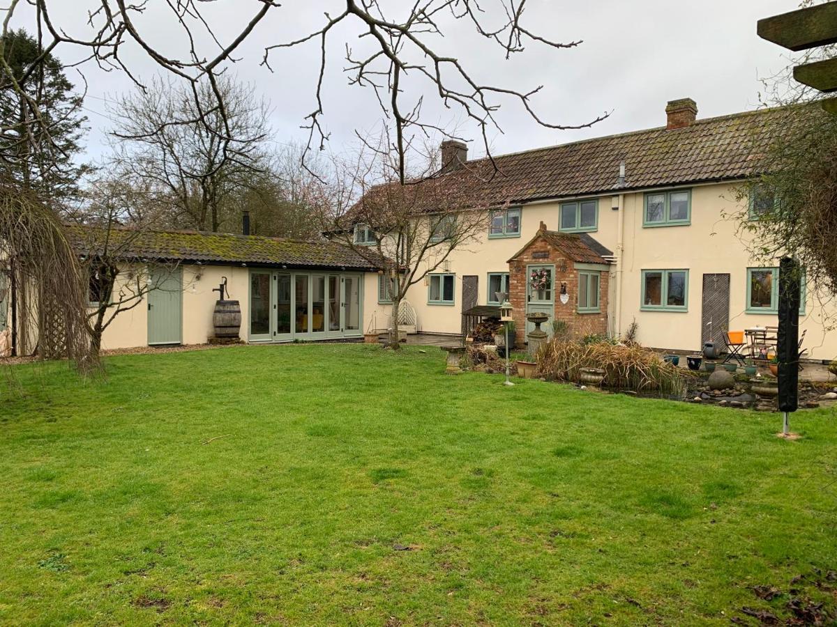 The Nest At Walnut Cottage Burrowbridge Exterior photo